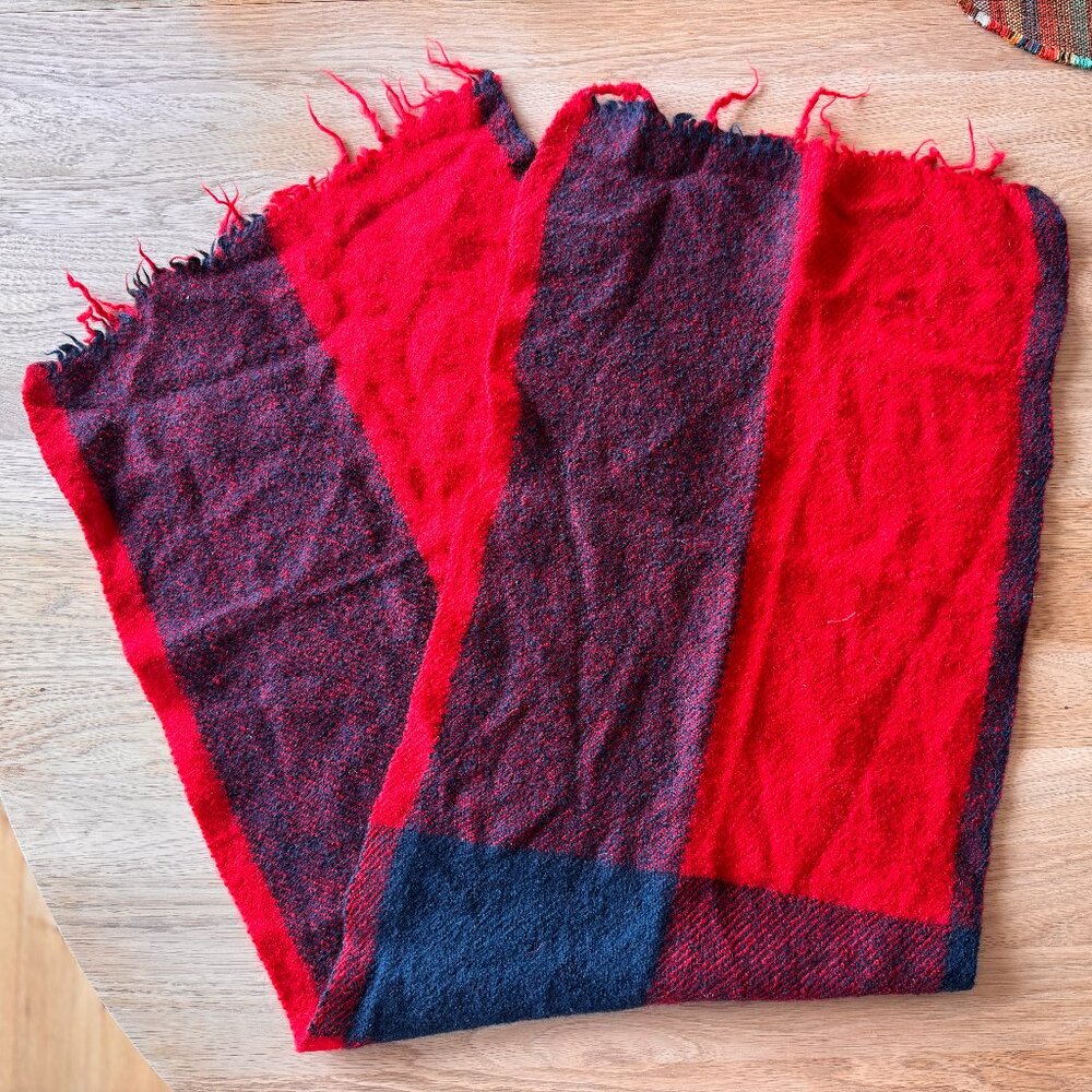 Vintage Red & Navy Wool Scarf
